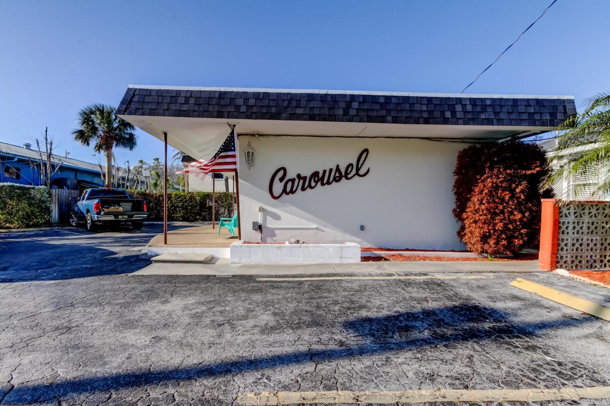 Carousel Suites -Redington Shores Εξωτερικό φωτογραφία