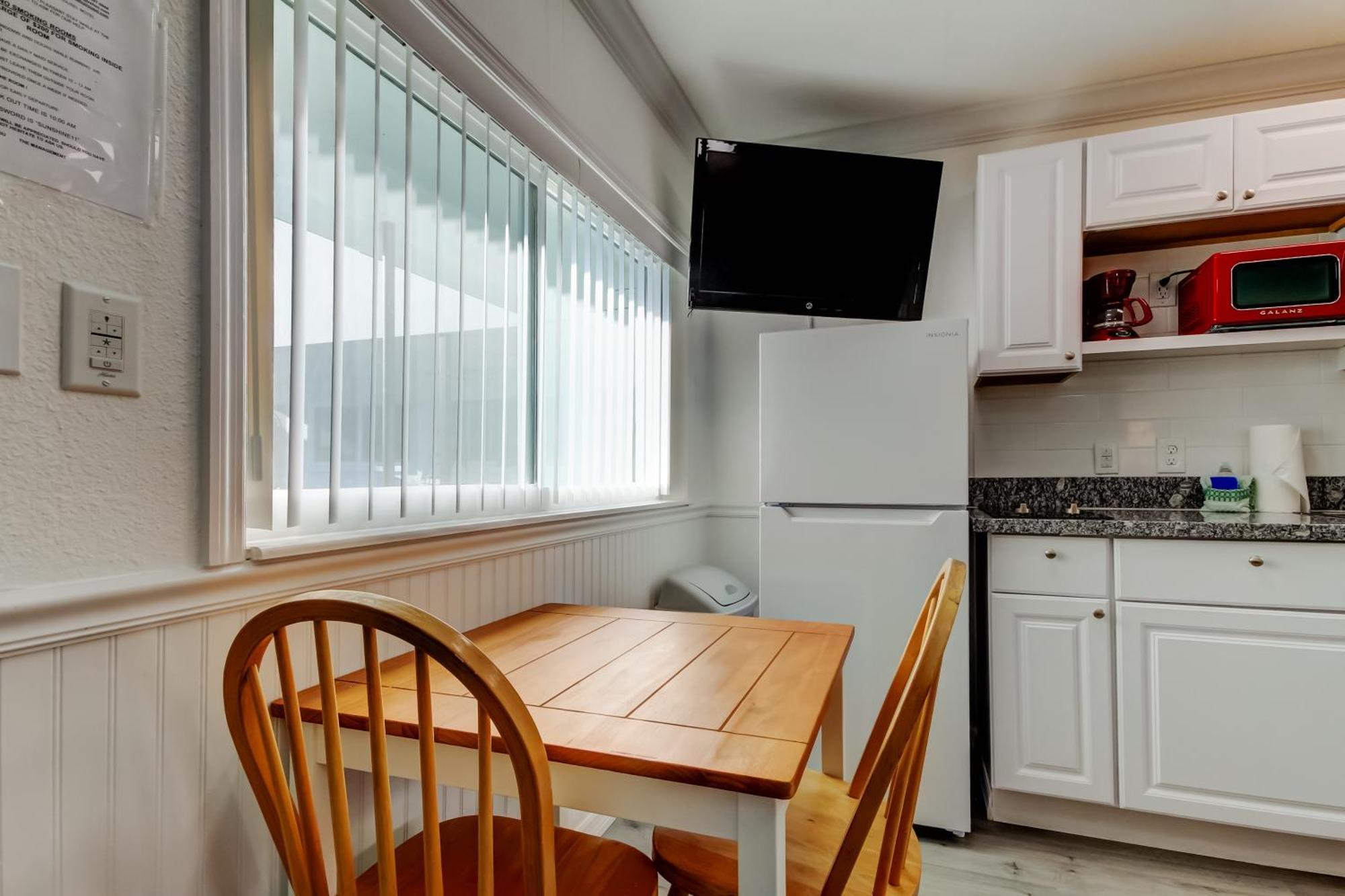Carousel Suites -Redington Shores Εξωτερικό φωτογραφία